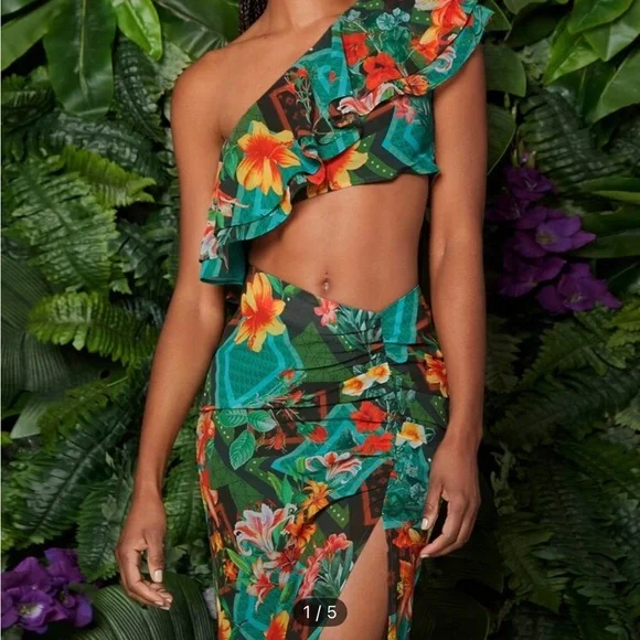 Floral One-Shoulder Two-Piece Set - Picture 2 of 5